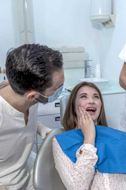Best Broken Tooth Emergency  in Aberdeen, OH